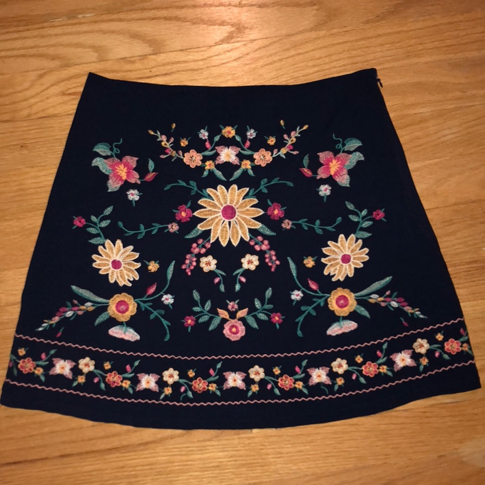 Flower mini skirt